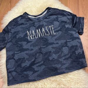Rae Dunn Navy Camo NAMASTE Cropped Yoga Open Back Top M